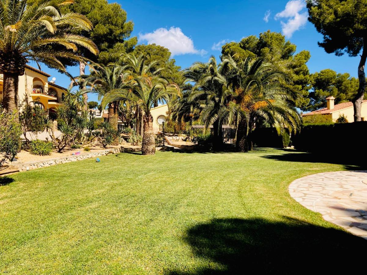Apartamento Con Terraza En Complejo Con 2 Piscinas Apartment Moraira Exterior photo